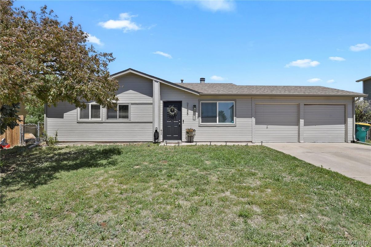 Attached, Backyard, Exterior, Facade, Ranch