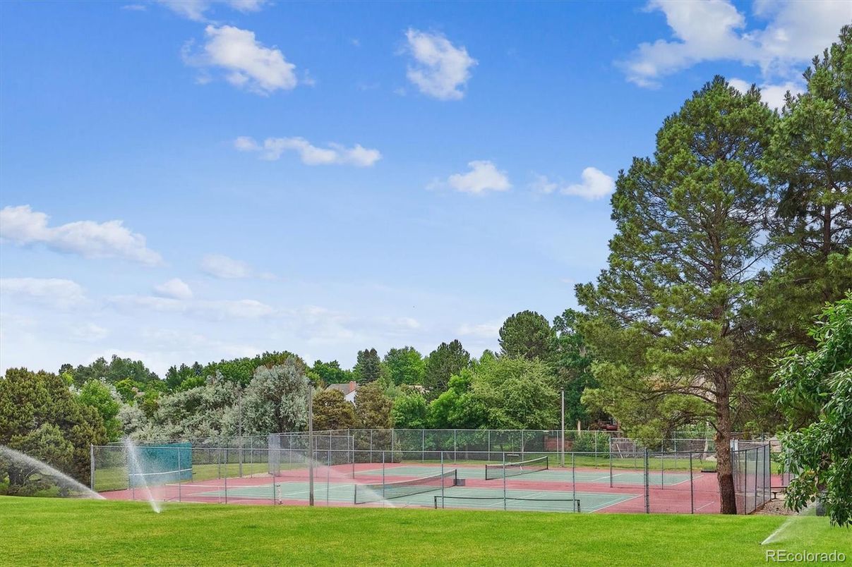 Exterior, Tennis Courts