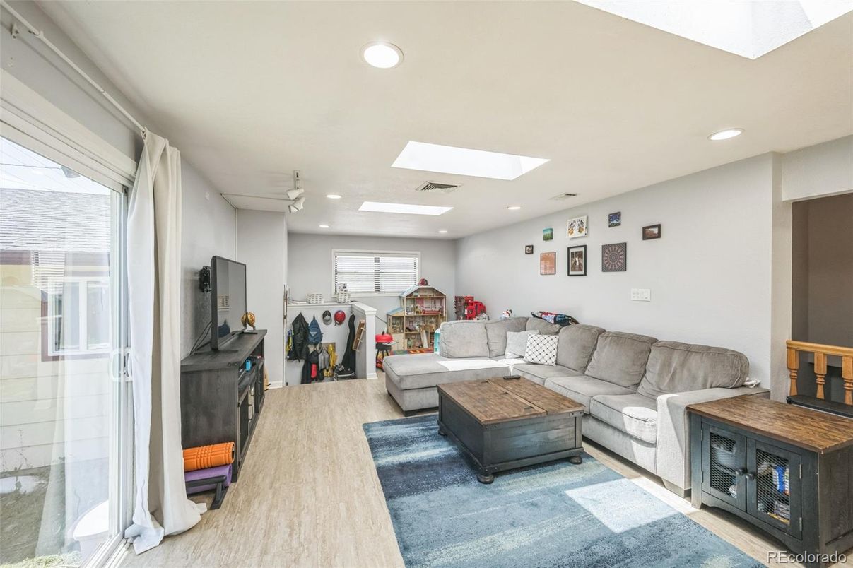 Interior, Living room, Recessed Lighting