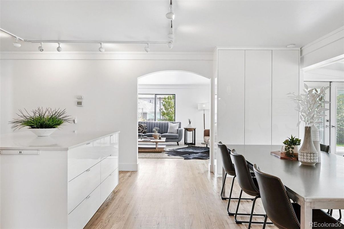 Dining room, Interior, Living room, Wood Texture Flooring