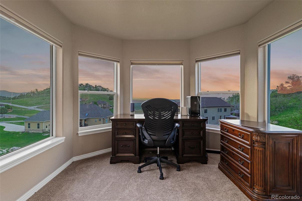 Home Office, Interior, Water