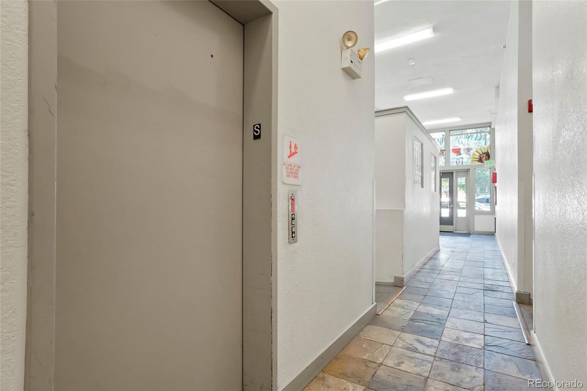 Elevator, Interior