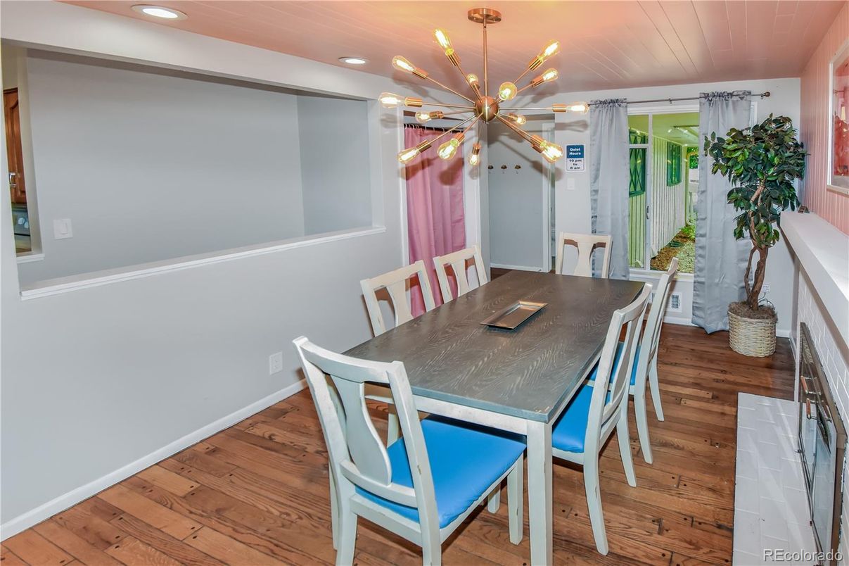 Dining room, Interior, Pendant Lights, Recessed Lighting, Wood Texture Flooring