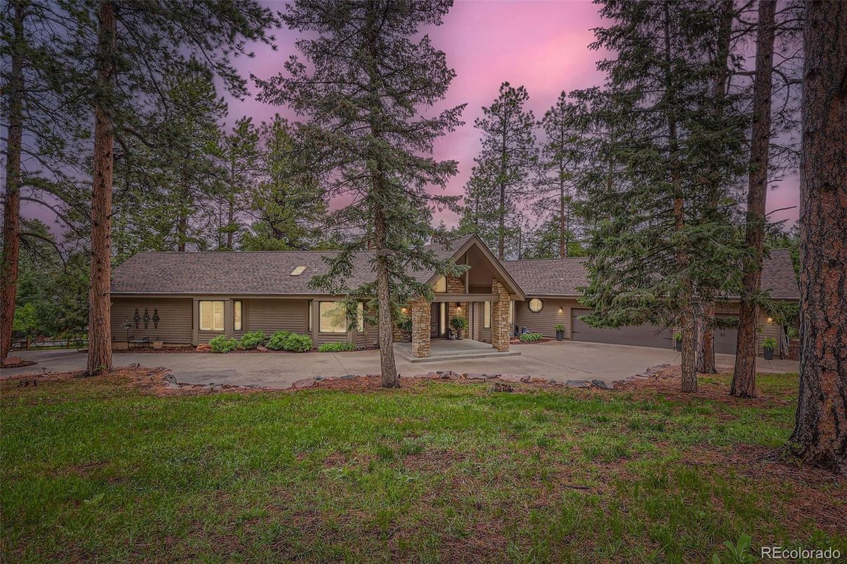 Attached, Backyard, Exterior, Facade, Log Home
