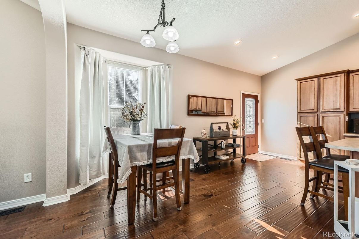 Dining room, Interior, Recessed Lighting, Wood Texture Flooring
