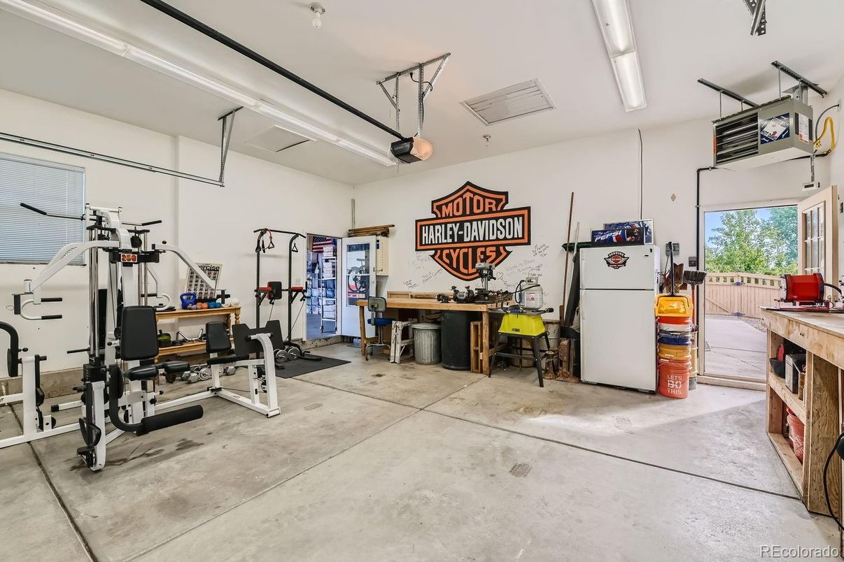 Fitness Equipment, Garage, Interior