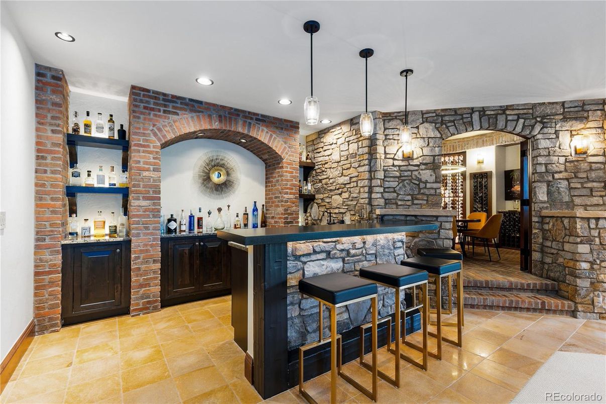 Interior, Pendant Lights, Recessed Lighting, Stone Walls