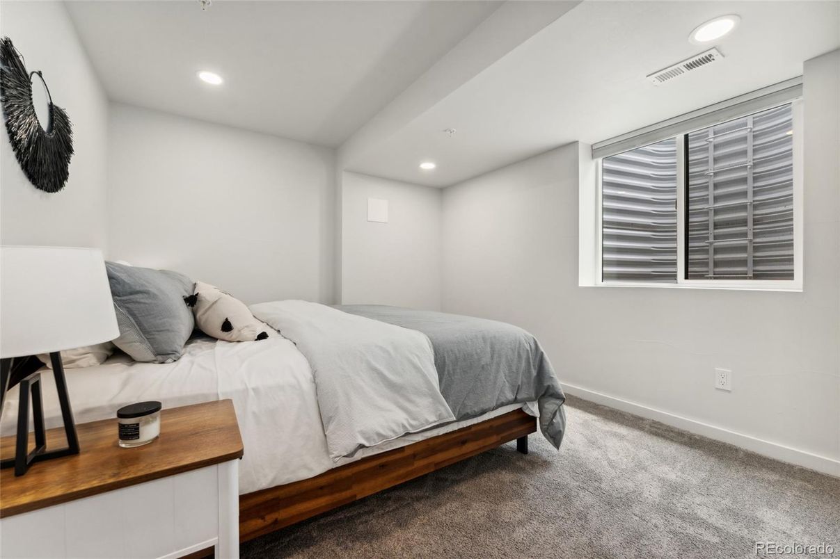Bedroom, Interior, Recessed Lighting