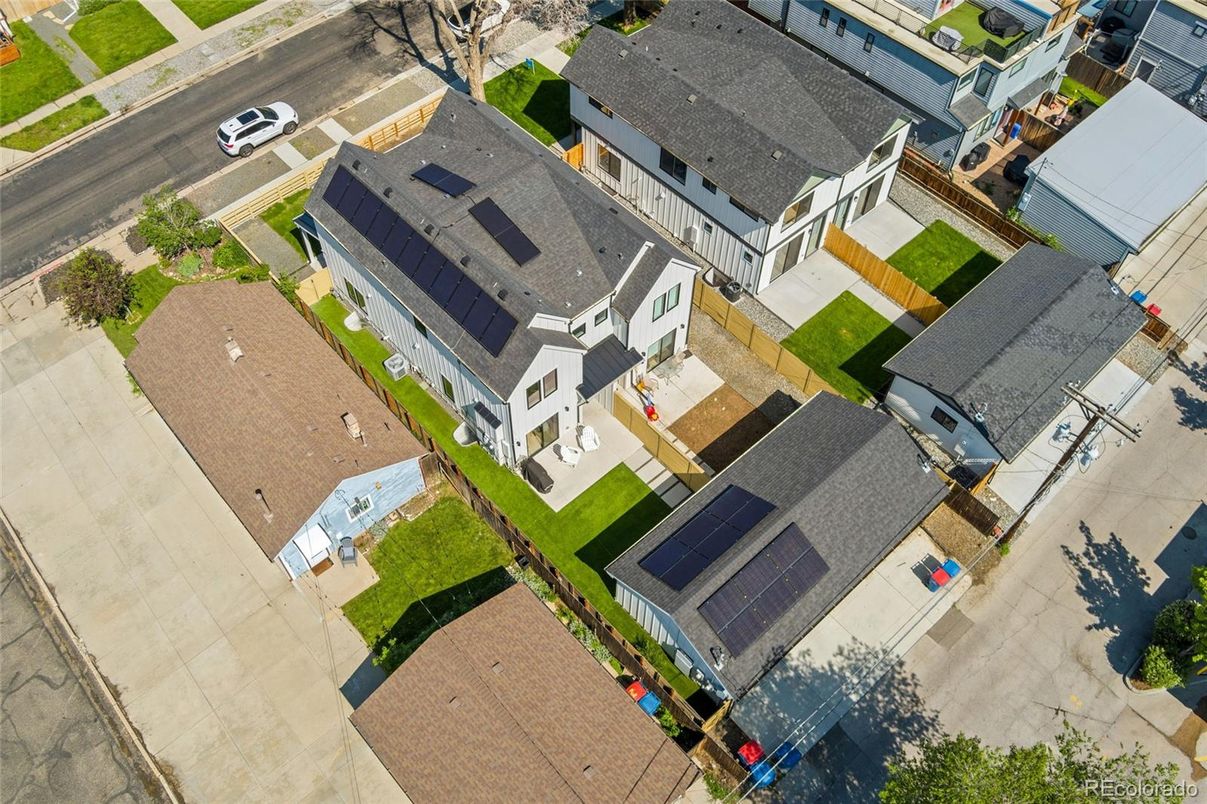 Exterior, Drone