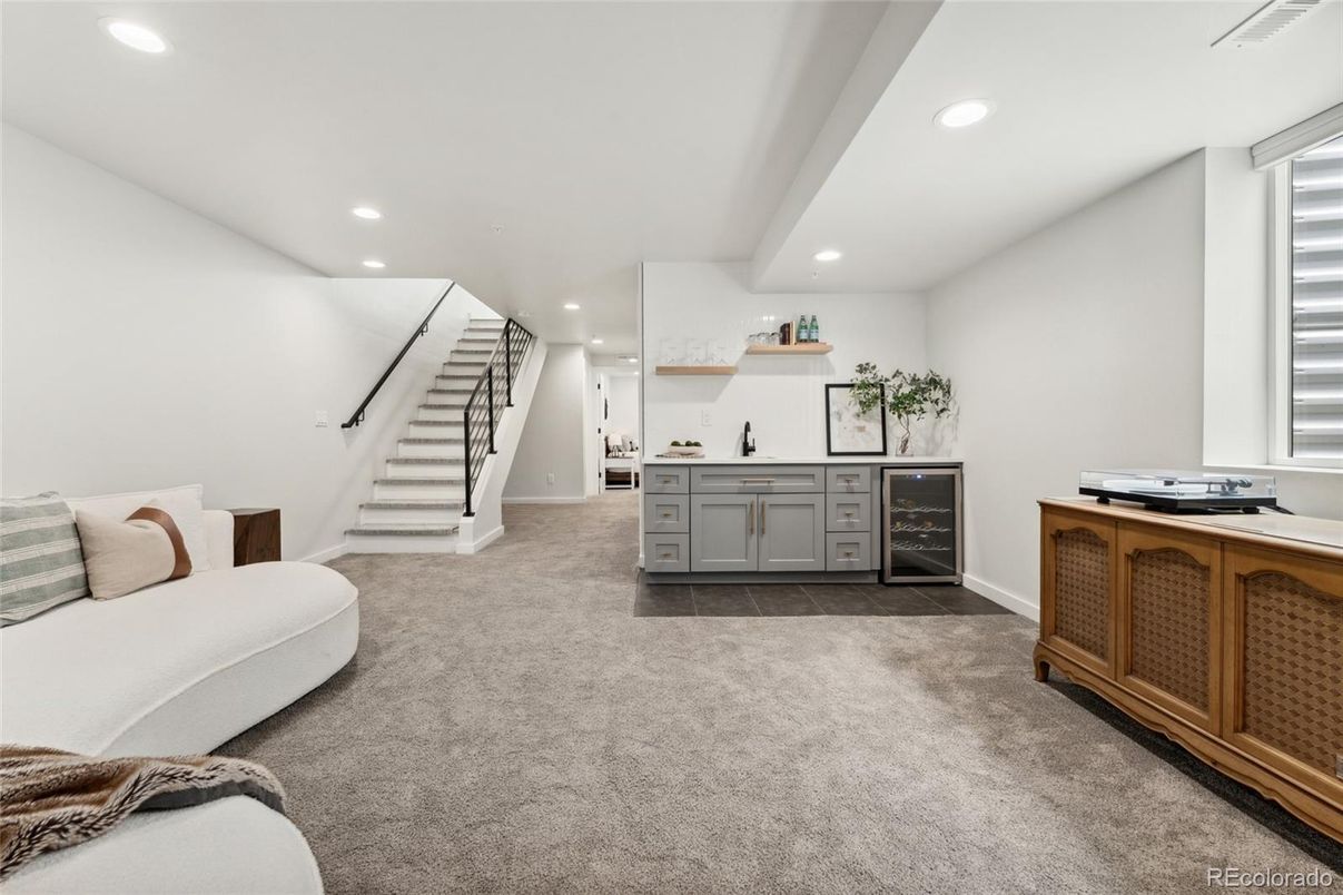 Interior, Kitchen, Recessed Lighting