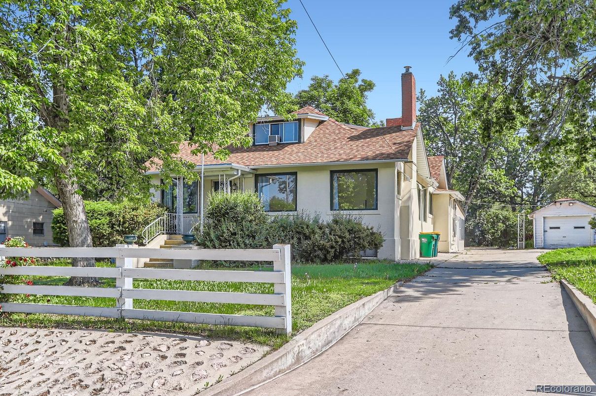 Detached Garage, Exterior, Facade, Cape Cod
