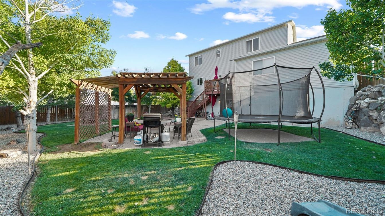 Backyard, Exterior, Playground