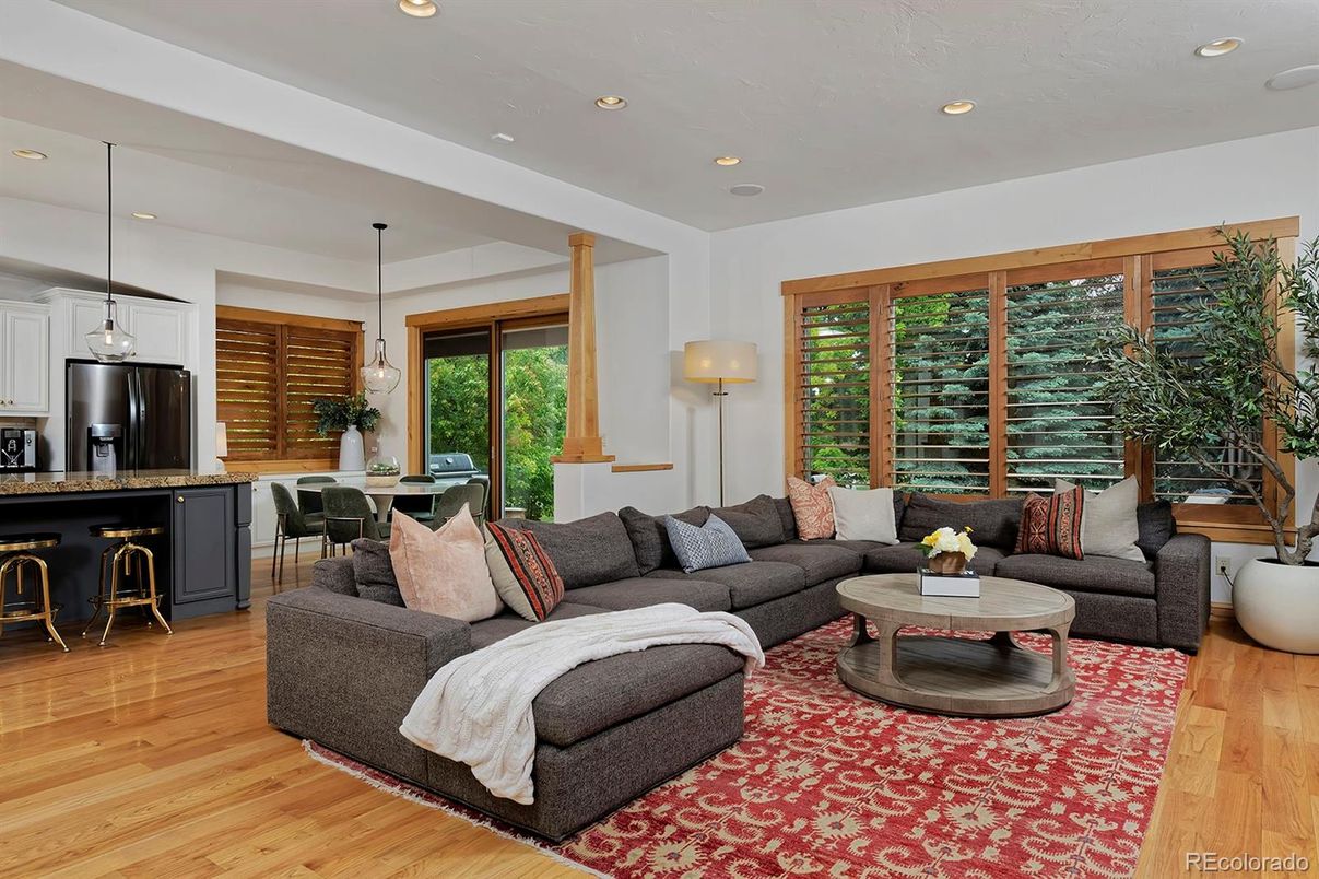 Dining room, Interior, Kitchen, Living room, Pendant Lights, Recessed Lighting, Wood Texture Flooring
