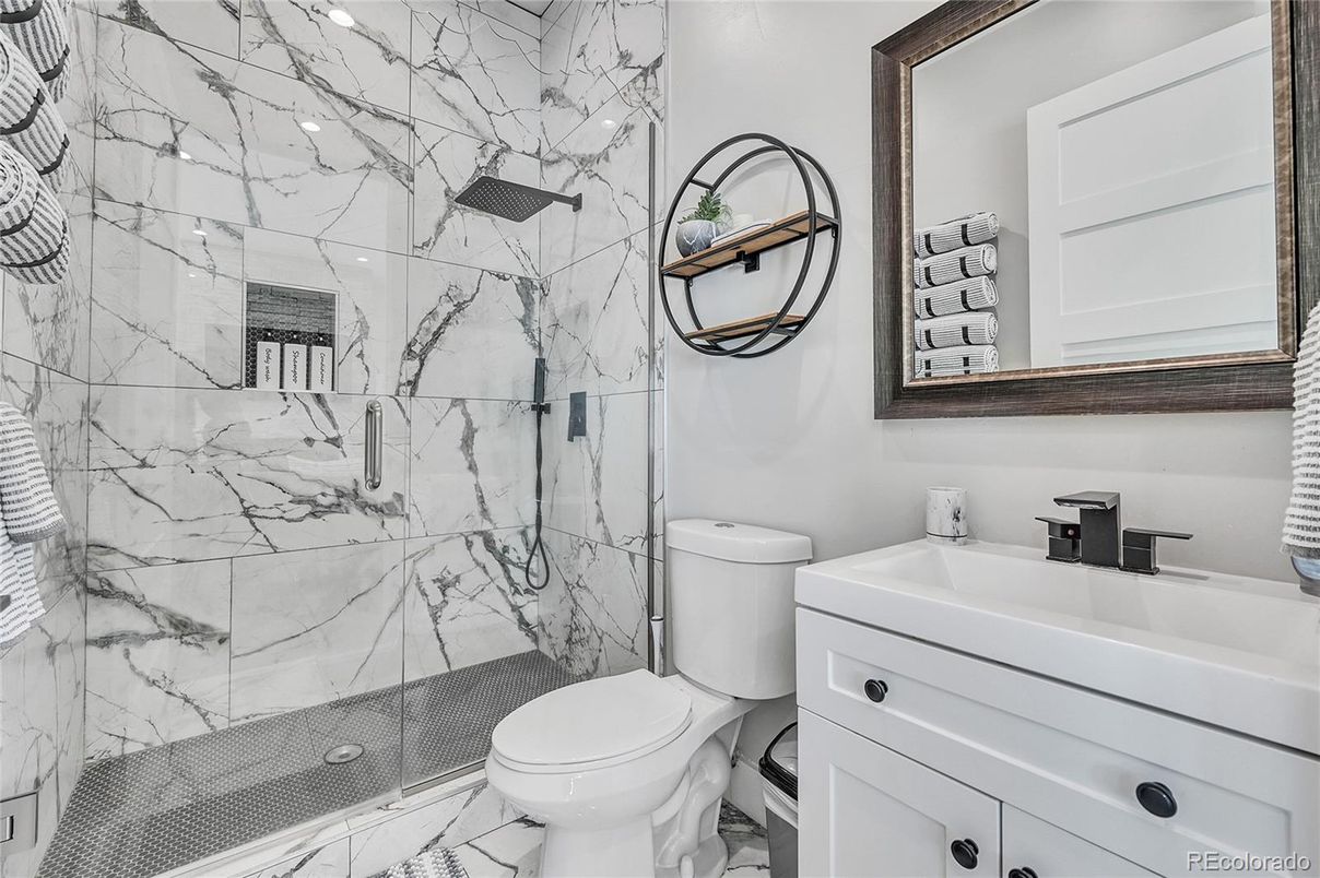 Bathroom, Interior, Marble Walls