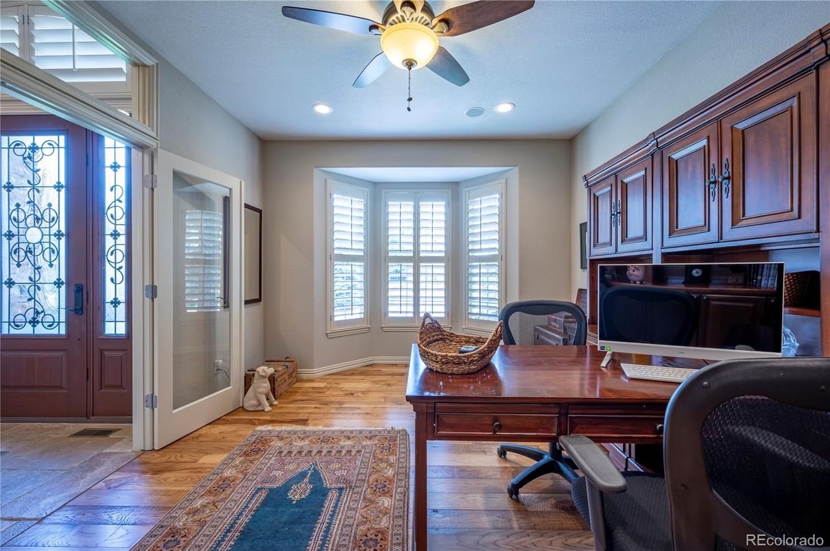 Home Office, Interior, Recessed Lighting, Wood Texture Flooring