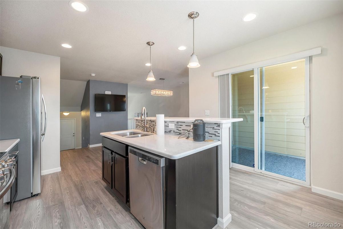 Interior, Kitchen, Pendant Lights, Recessed Lighting, Wood Texture Flooring