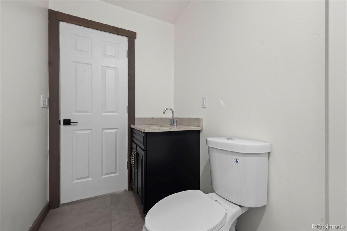 Bathroom, Interior