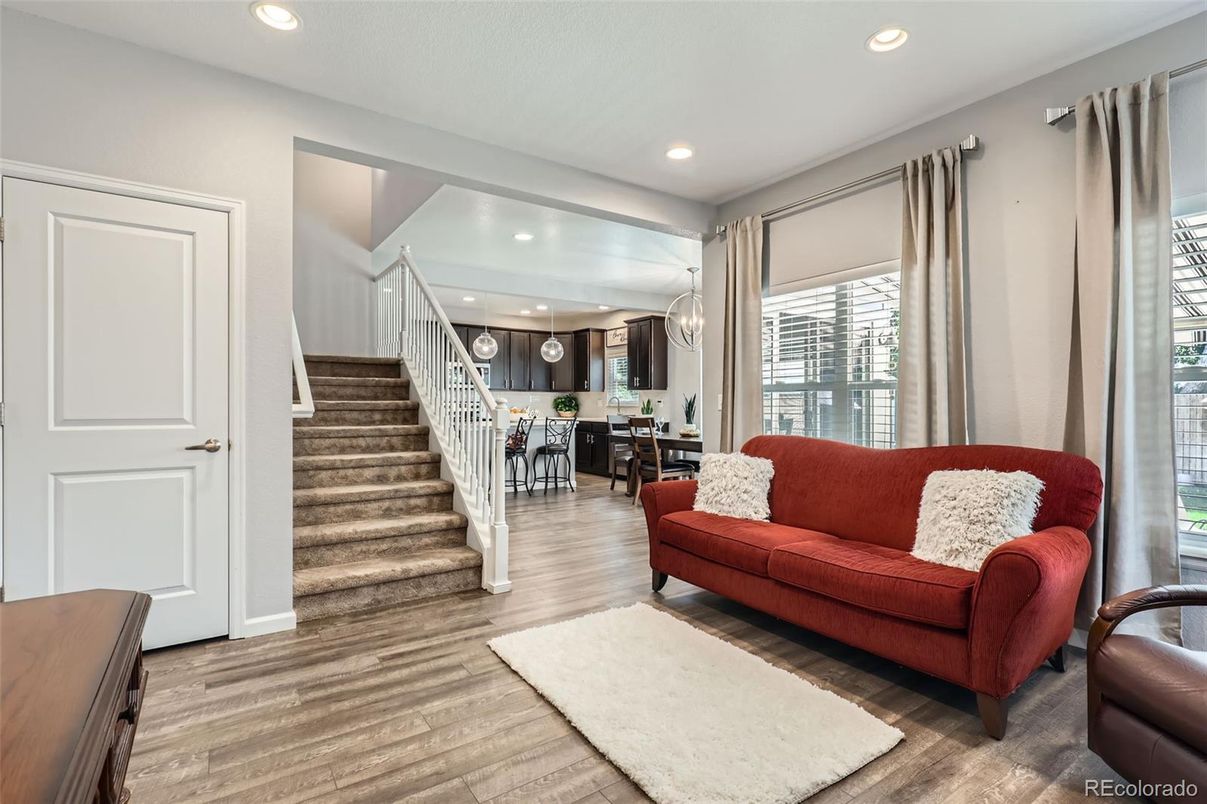 Dining room, Interior, Living room, Pendant Lights, Recessed Lighting, Wood Texture Flooring