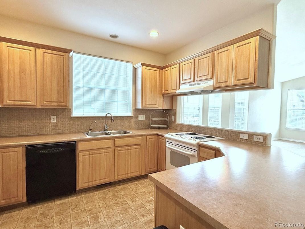 Interior, Kitchen, Recessed Lighting