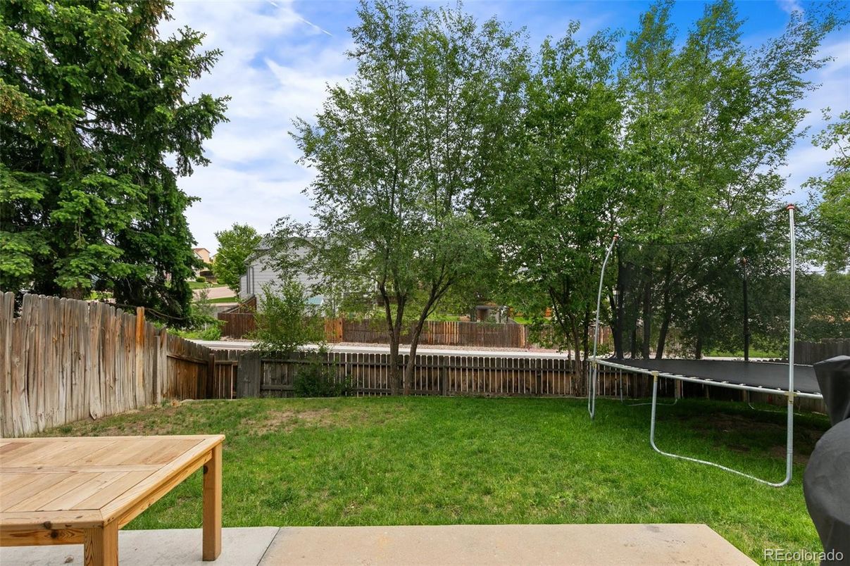 Backyard, Exterior, Playground