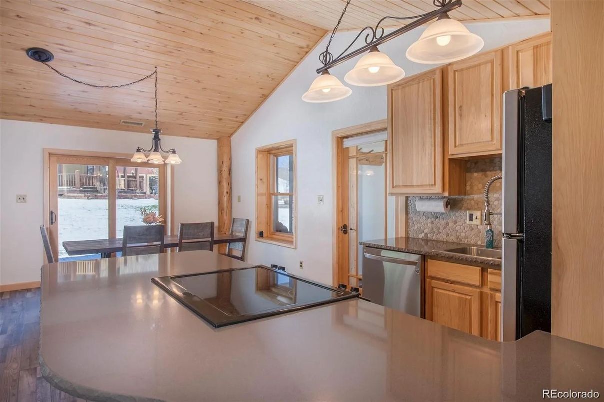 Dining room, Interior, Kitchen, Pendant Lights, Wooden Ceilings, Wood Texture Flooring