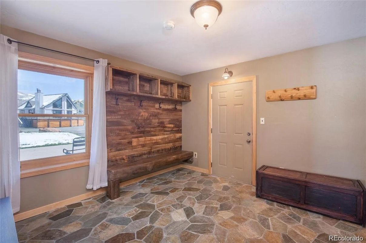 Interior, Wooden Walls