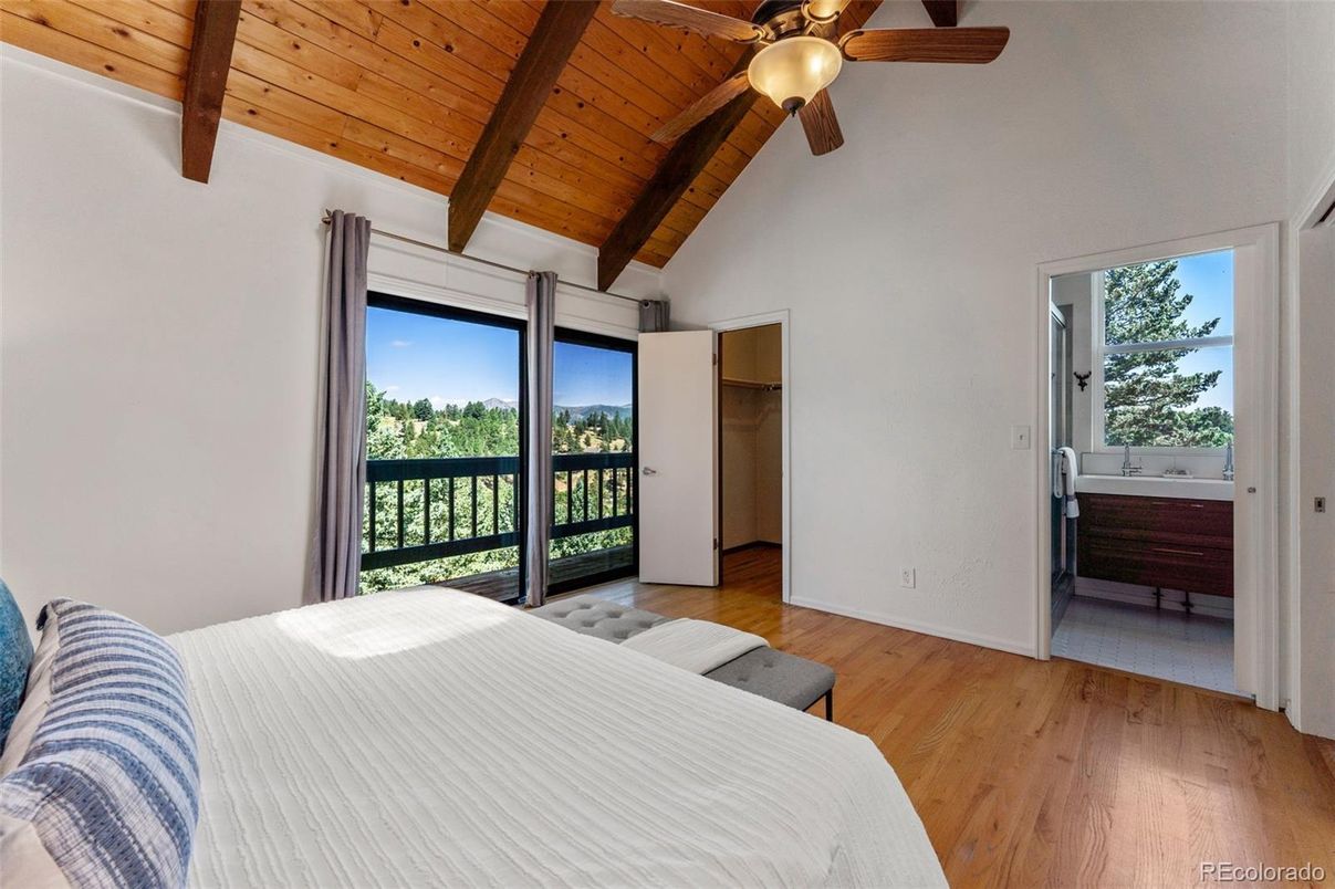 Bedroom, Interior, Wooden Beams, Wooden Ceilings, Wood Texture Flooring