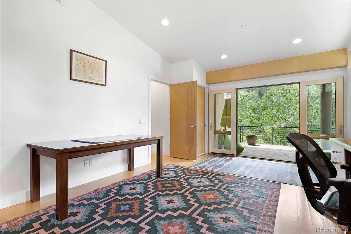 Home Office, Interior, Recessed Lighting, Wood Texture Flooring