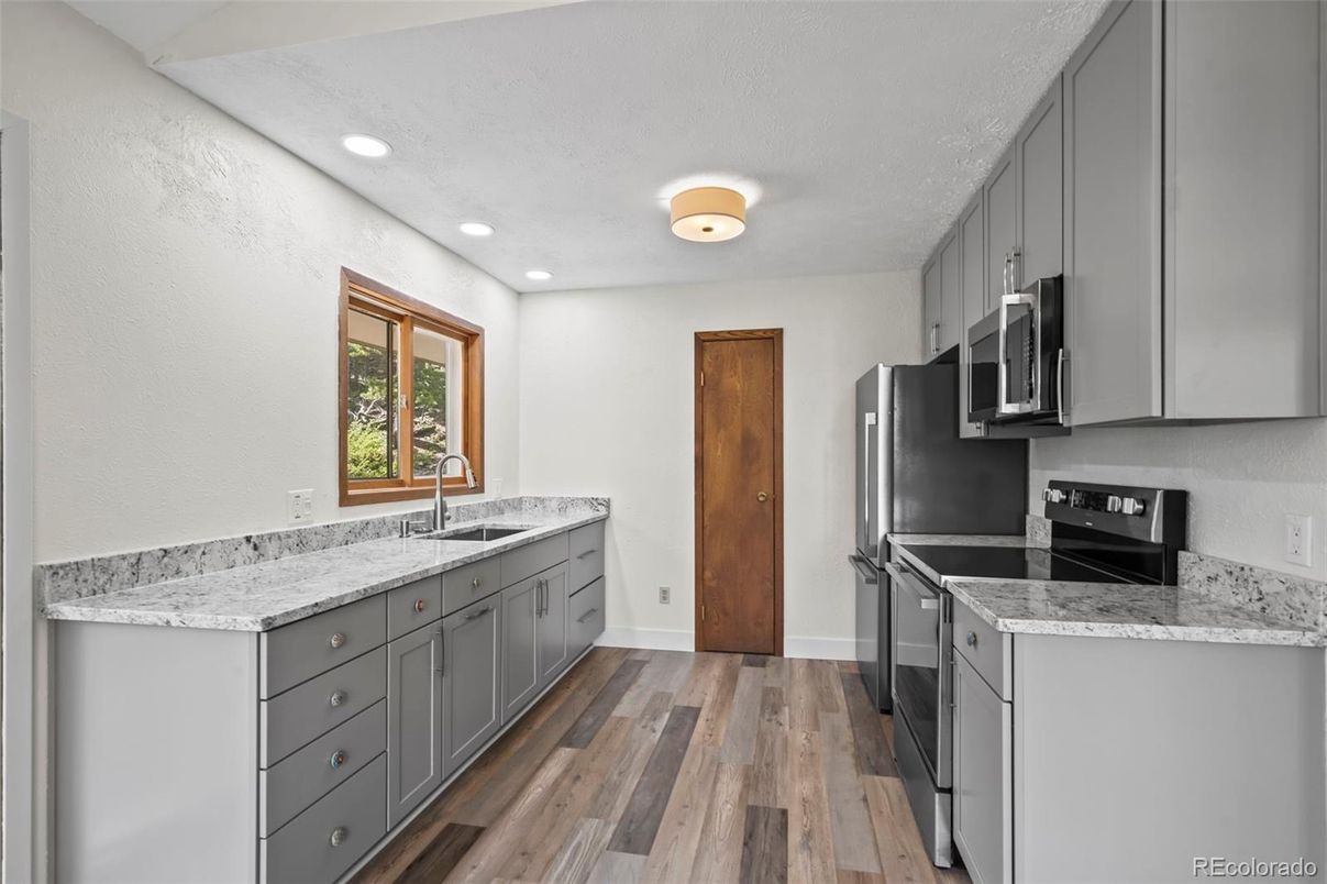 Interior, Kitchen, Recessed Lighting, Wood Texture Flooring
