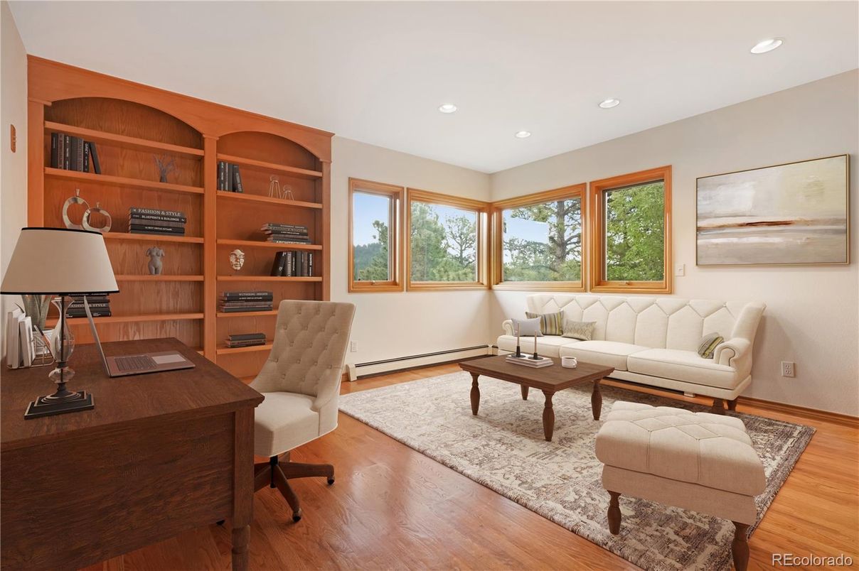 Home Office, Interior, Recessed Lighting, Wood Texture Flooring