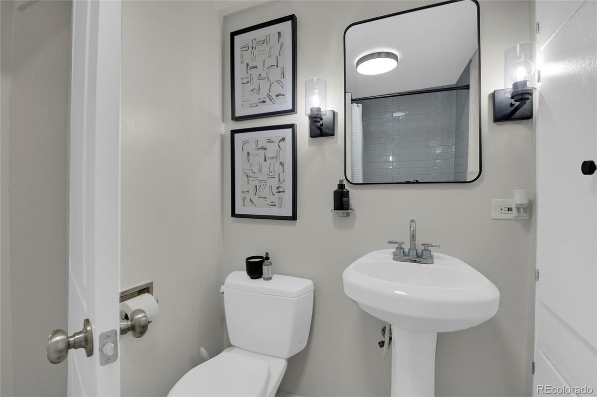 Bathroom, Interior