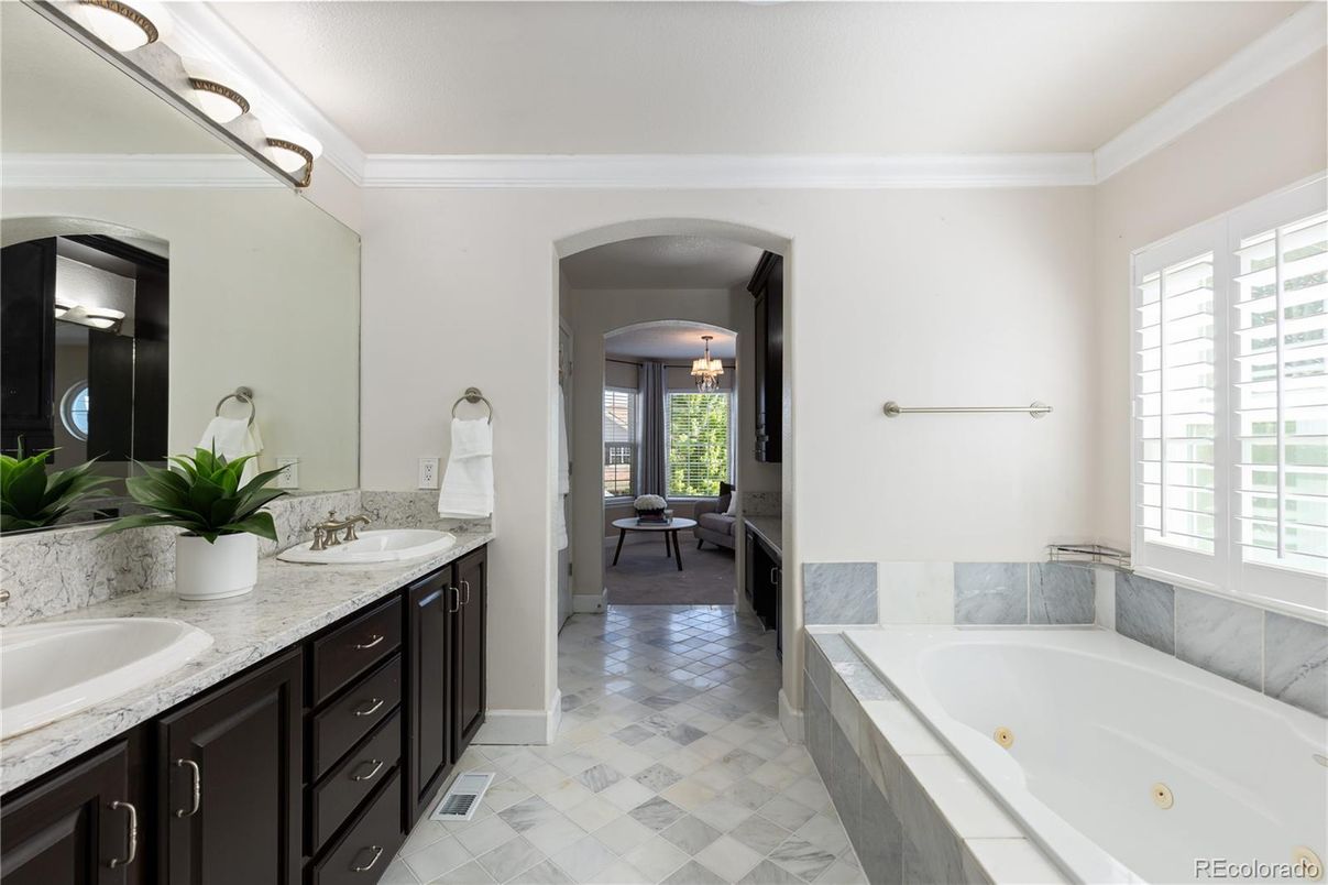 Bathroom, Dual Sink Vanities, Interior, Marble