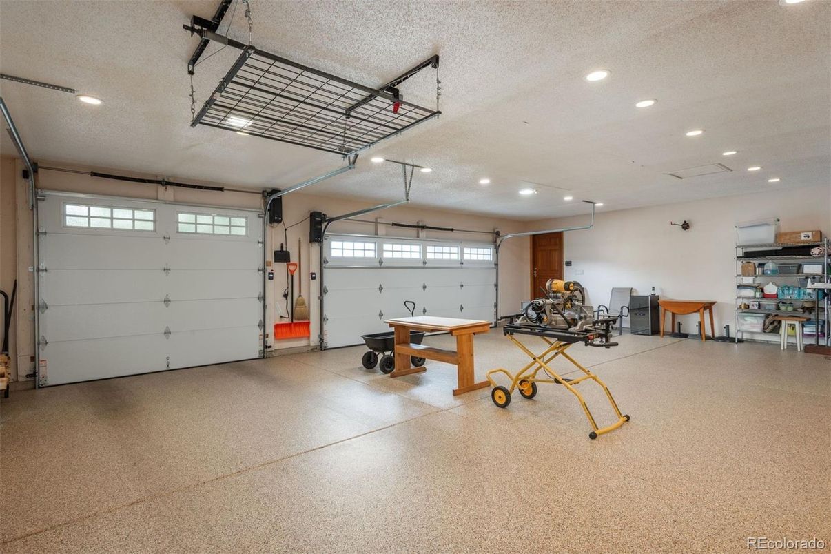 Garage, Interior, Recessed Lighting