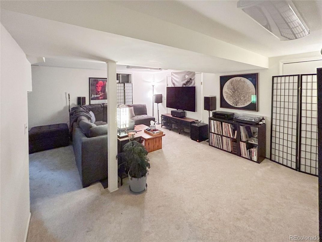 Interior, Living room