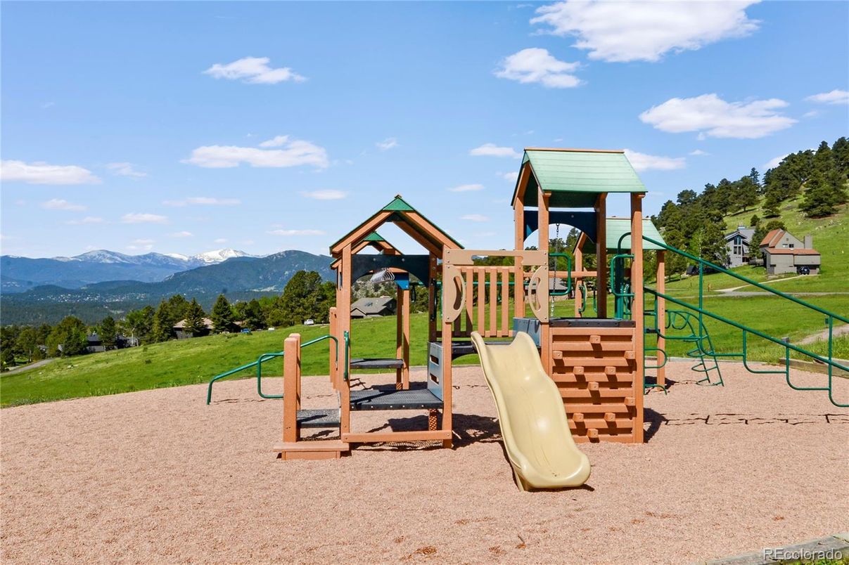 Backyard, Exterior, Playground