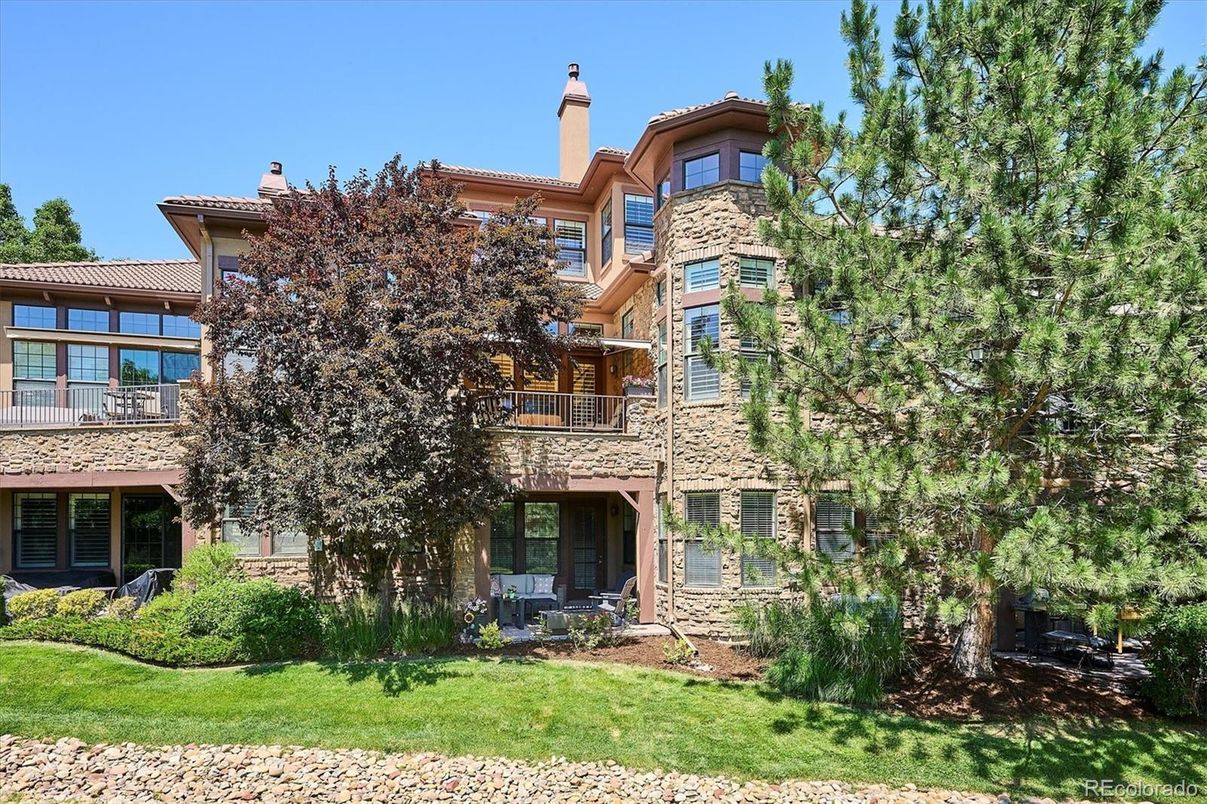 Backyard, Exterior, Facade, Mediterranean