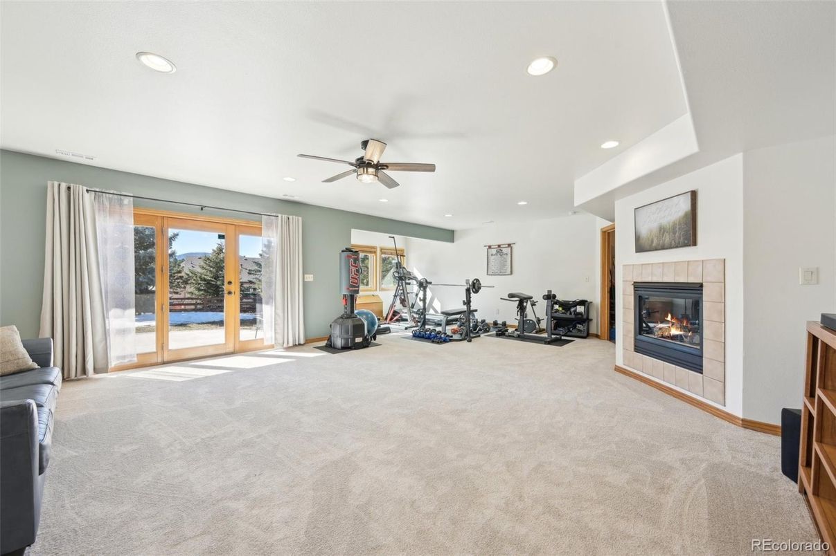 Fireplace, Fitness Equipment, Interior, Recessed Lighting