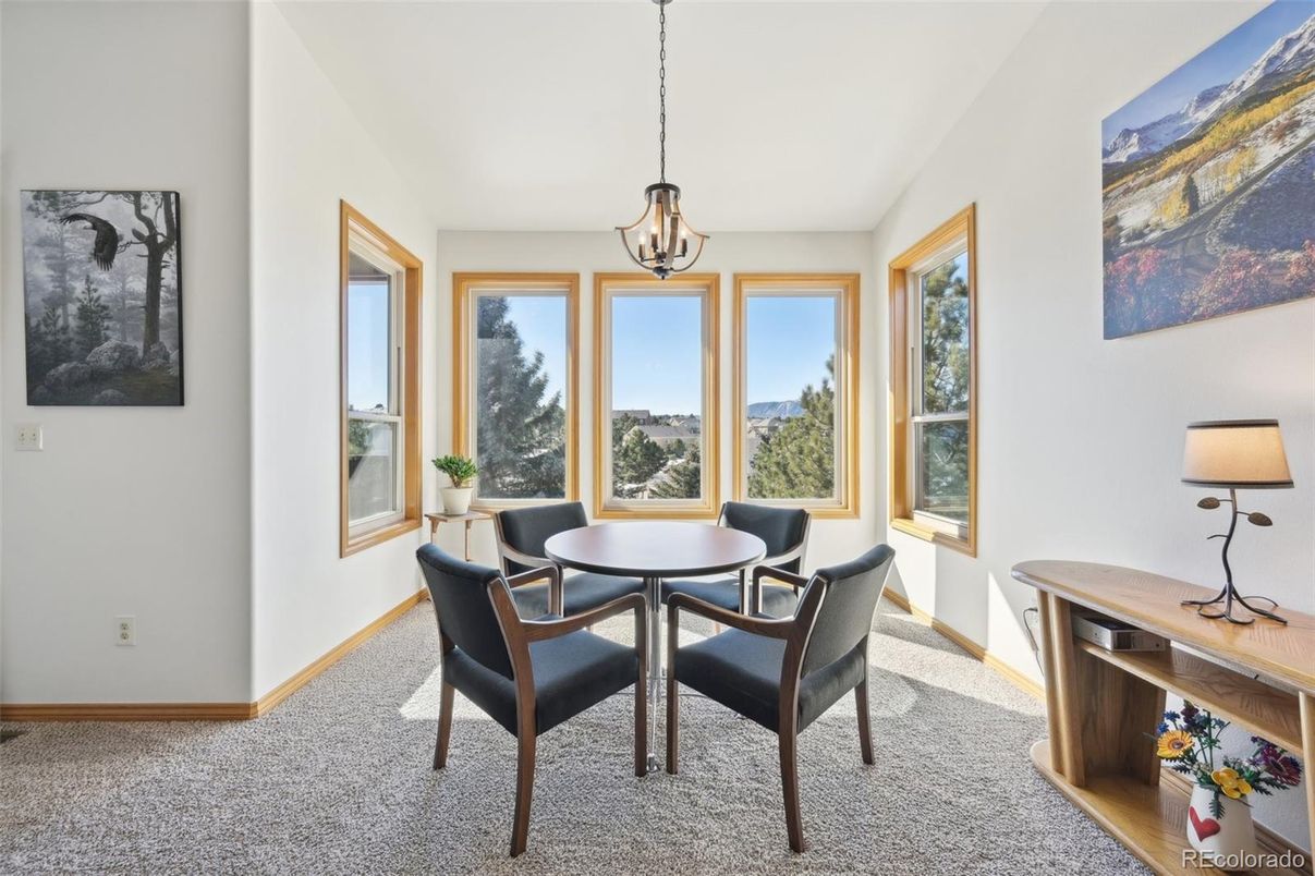 Dining room, Interior, Pendant Lights