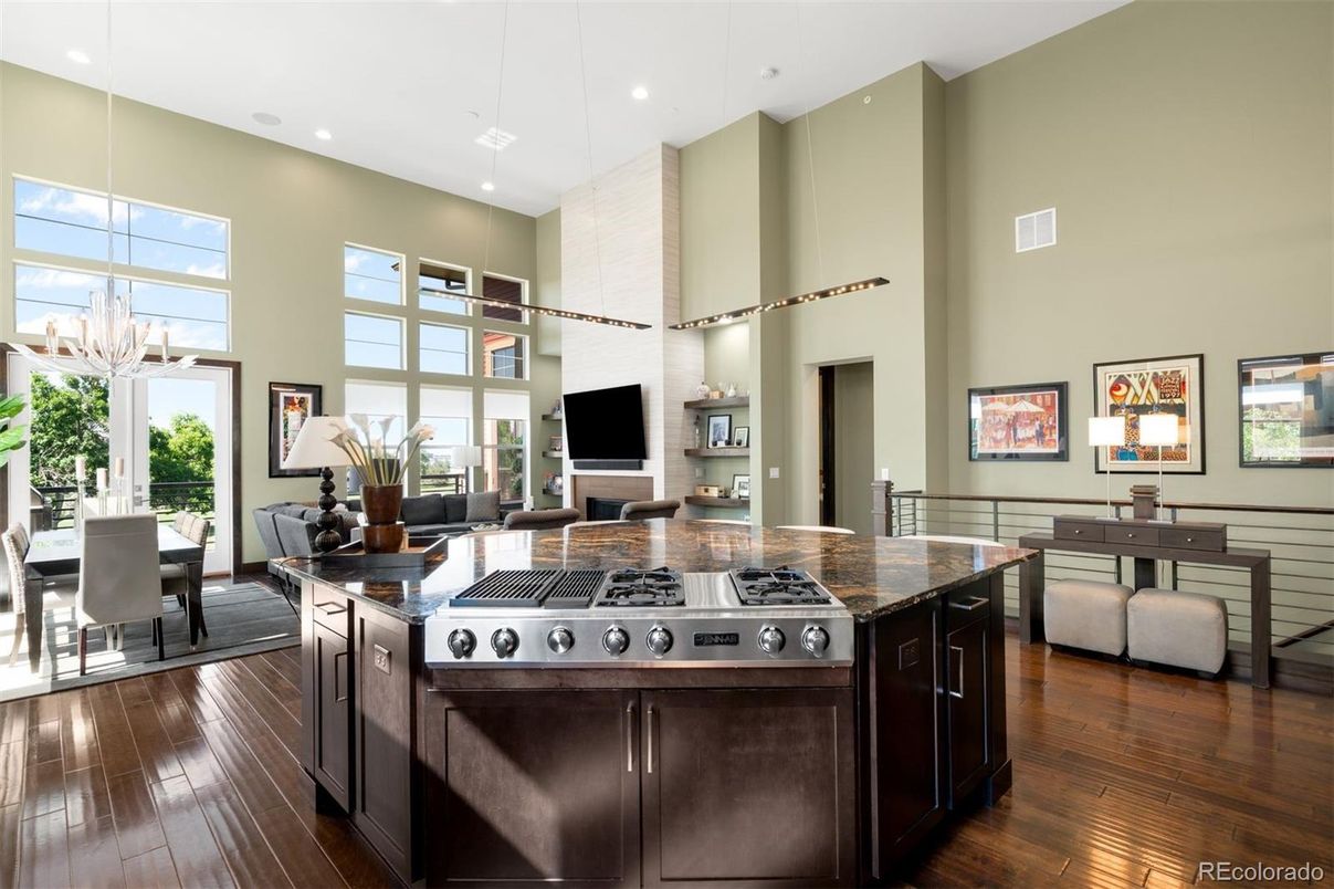 Dining room, Interior, Kitchen, Pendant Lights, Recessed Lighting, Wood Texture Flooring