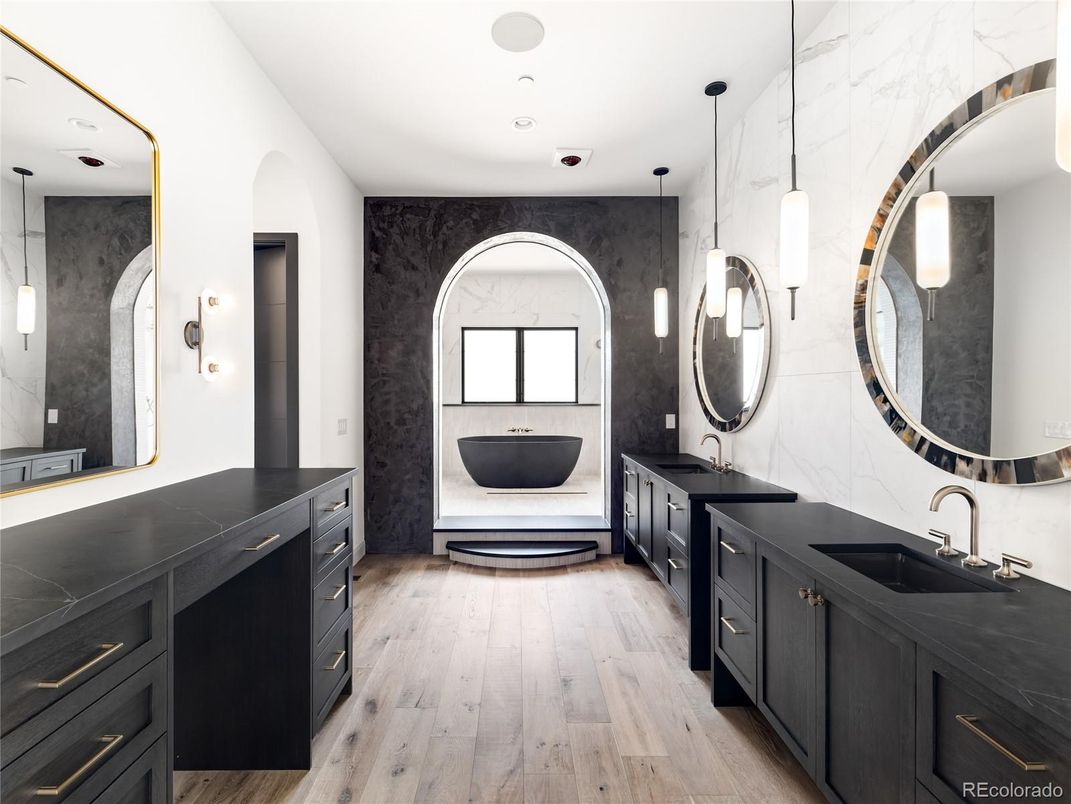 Bathroom, Dual Sink Vanities, Interior, Pendant Lights, Recessed Lighting, Wood Texture Flooring