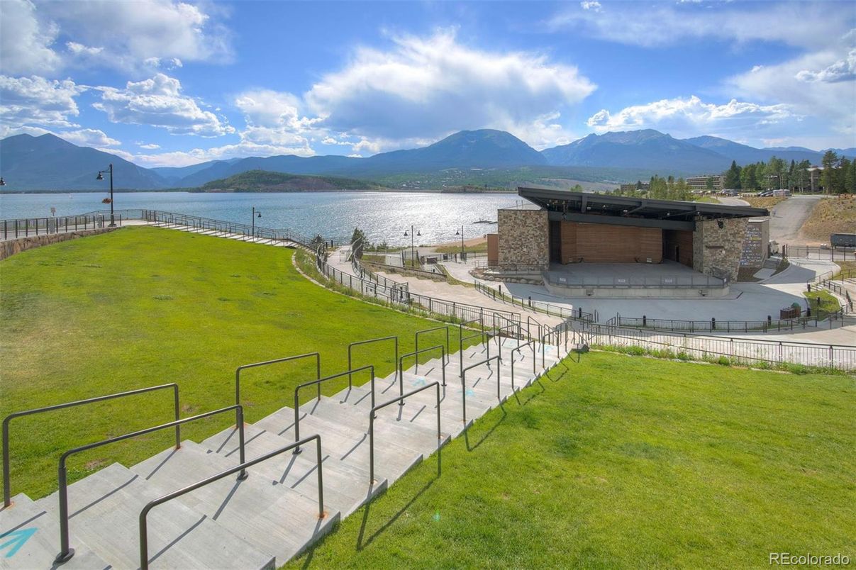 Exterior, Water