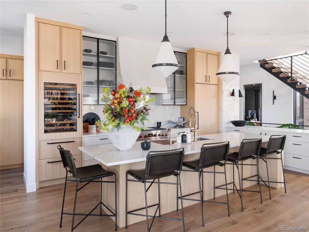 Dining room, Interior, Kitchen, Pendant Lights, Recessed Lighting, Wood Texture Flooring