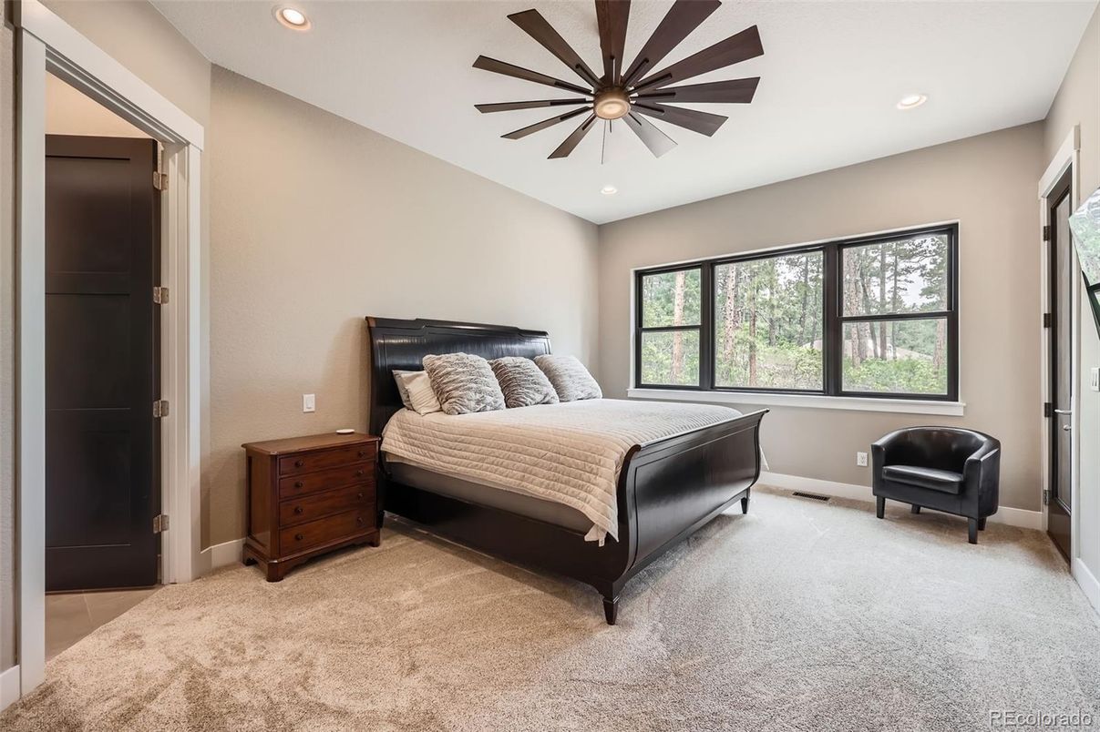 Bedroom, Interior, Recessed Lighting