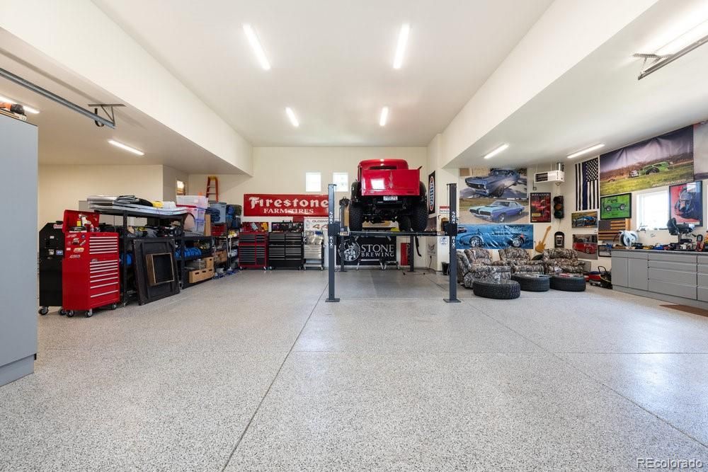 Garage, Interior, Recessed Lighting