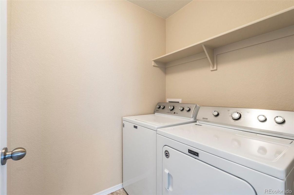Interior, Washer
