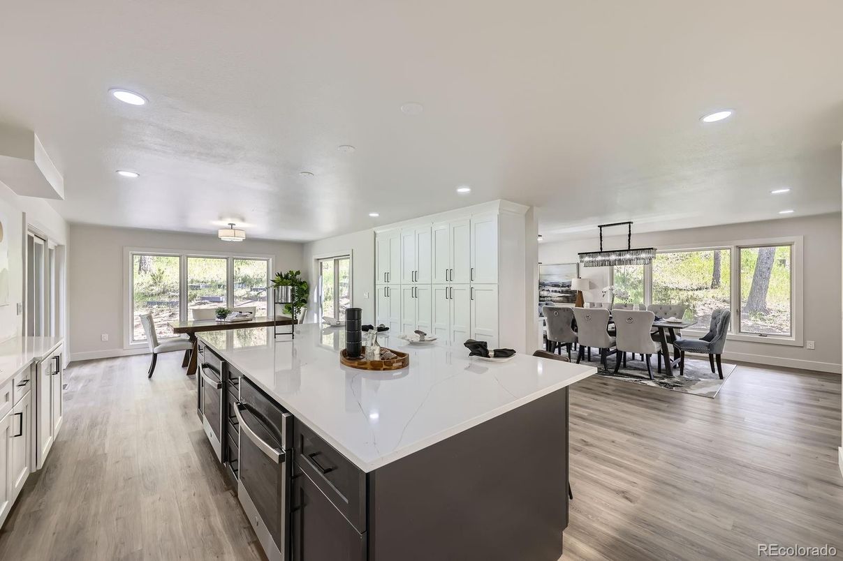 Dining room, Interior, Kitchen, Pendant Lights, Recessed Lighting, Wood Texture Flooring