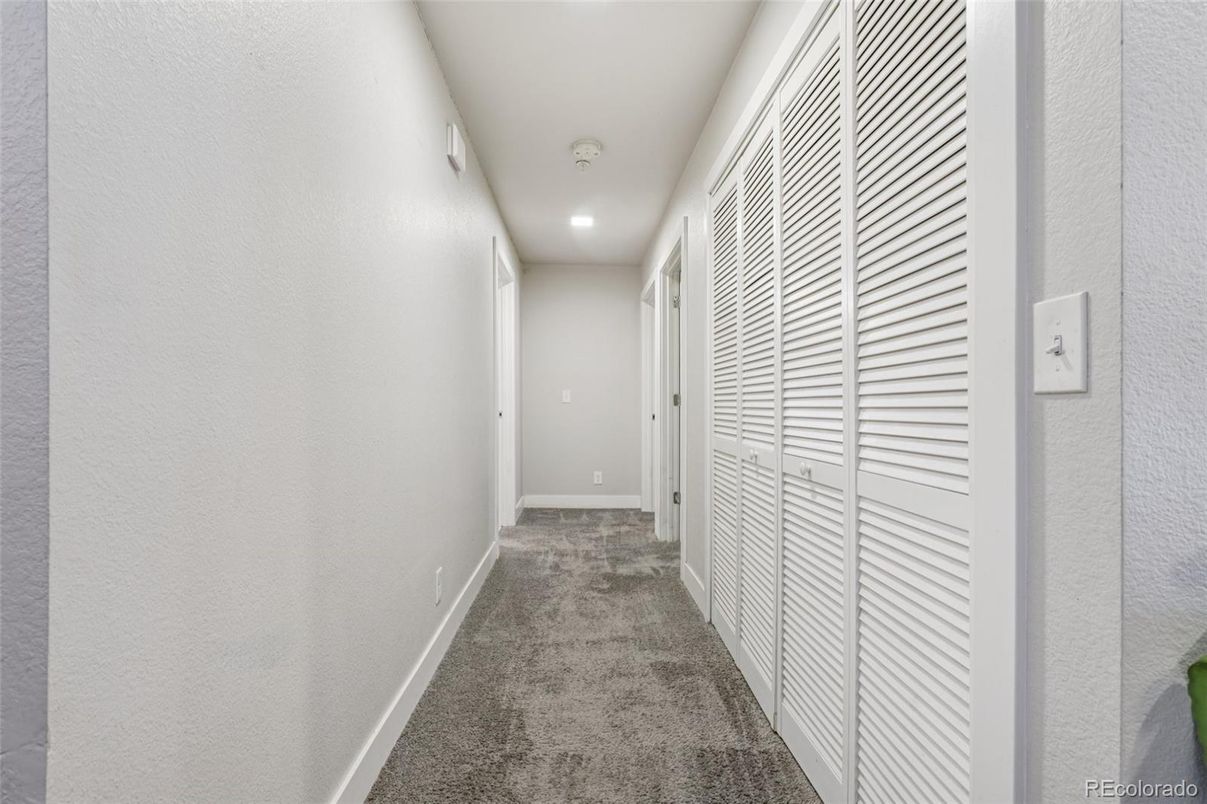 Interior, Recessed Lighting