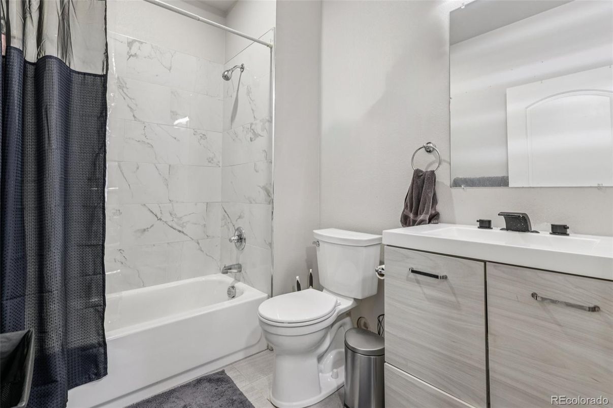 Bathroom, Interior, Marble Walls
