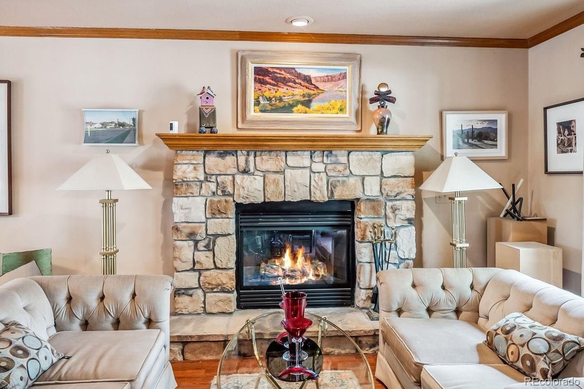 Fireplace, Interior, Living room, Recessed Lighting