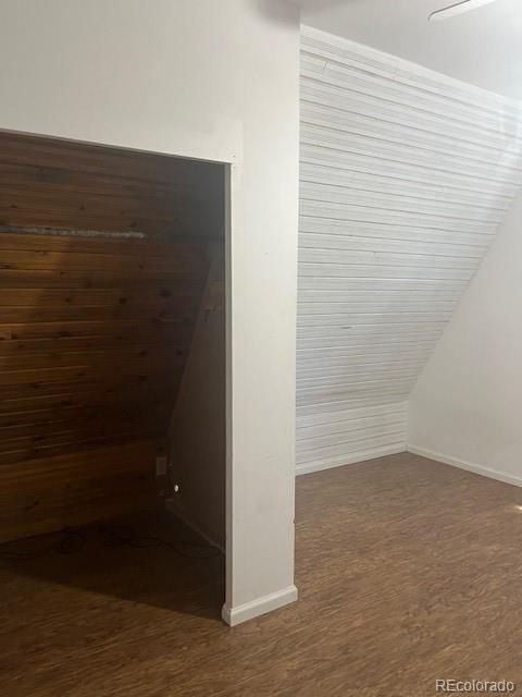 Empty room, Interior, Wood Texture Flooring, Wooden Walls